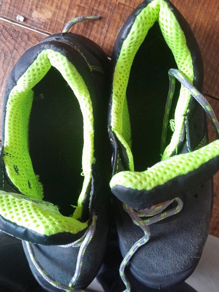 Chaussures de sécurité neuves Cras taille 36 - photo numéro 7