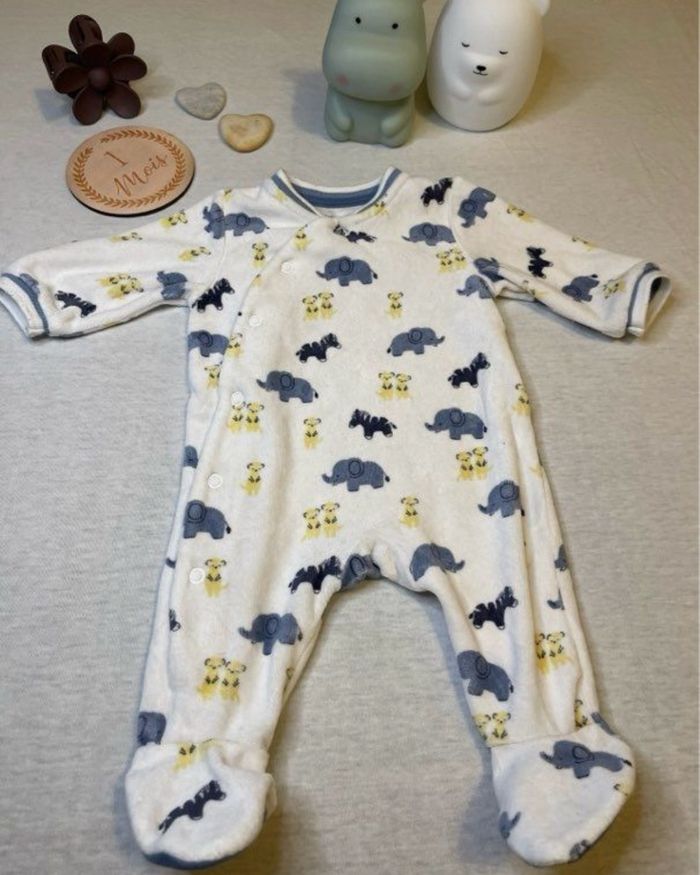 Lots de vêtements 1 mois - photo numéro 4