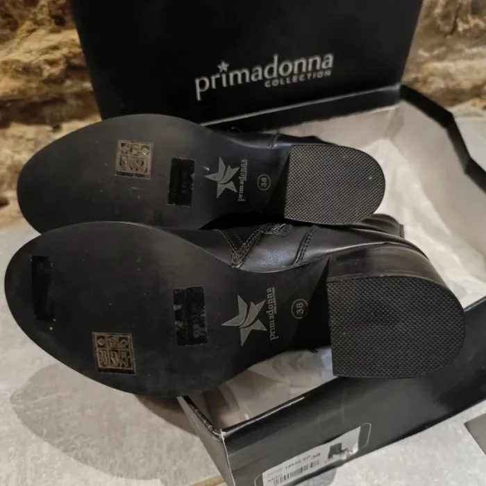 Bottines Primadonna neuves 38 - photo numéro 3