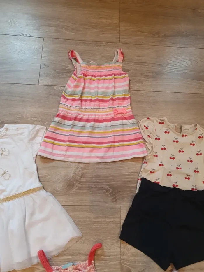 Lot robe et ensemble short 24 mois - photo numéro 4