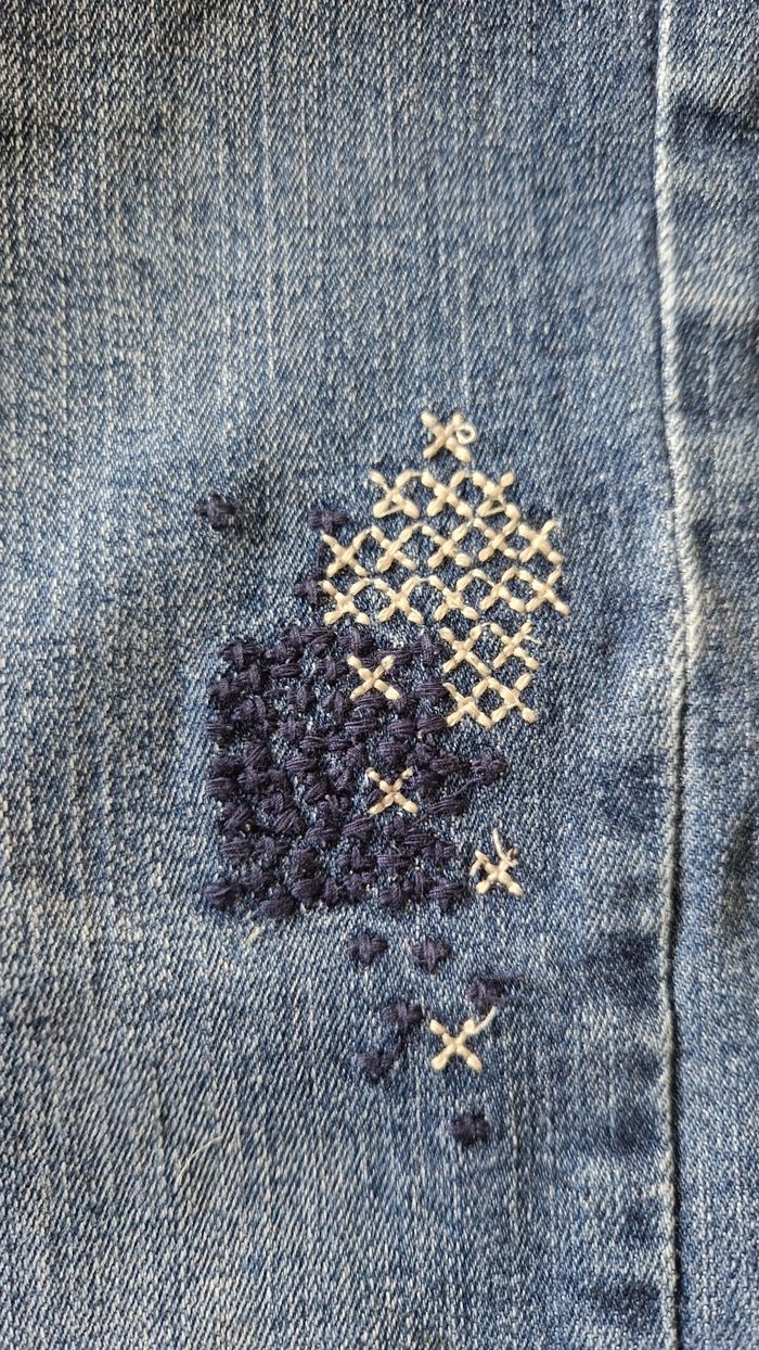 1 salopette jeans 1 t-shirt  4 ans tbe - photo numéro 6