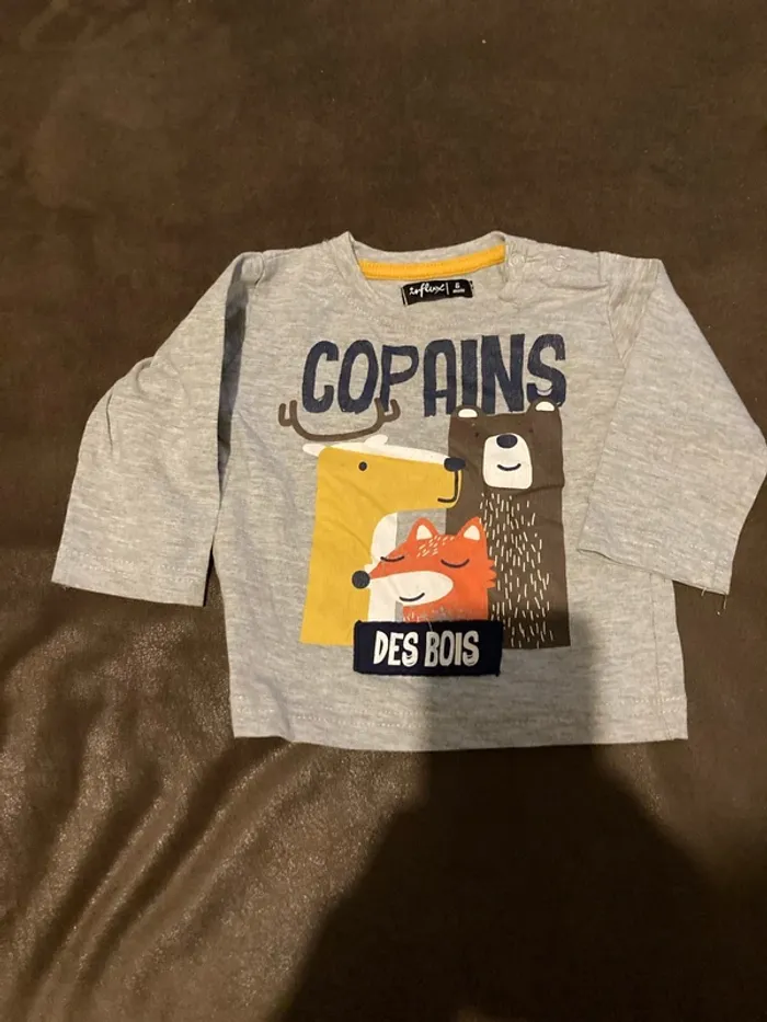 T shirt manches longues taille 6 mois
