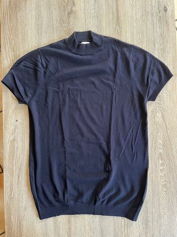 T-shirt col cheminée manches courtes en maille Zara