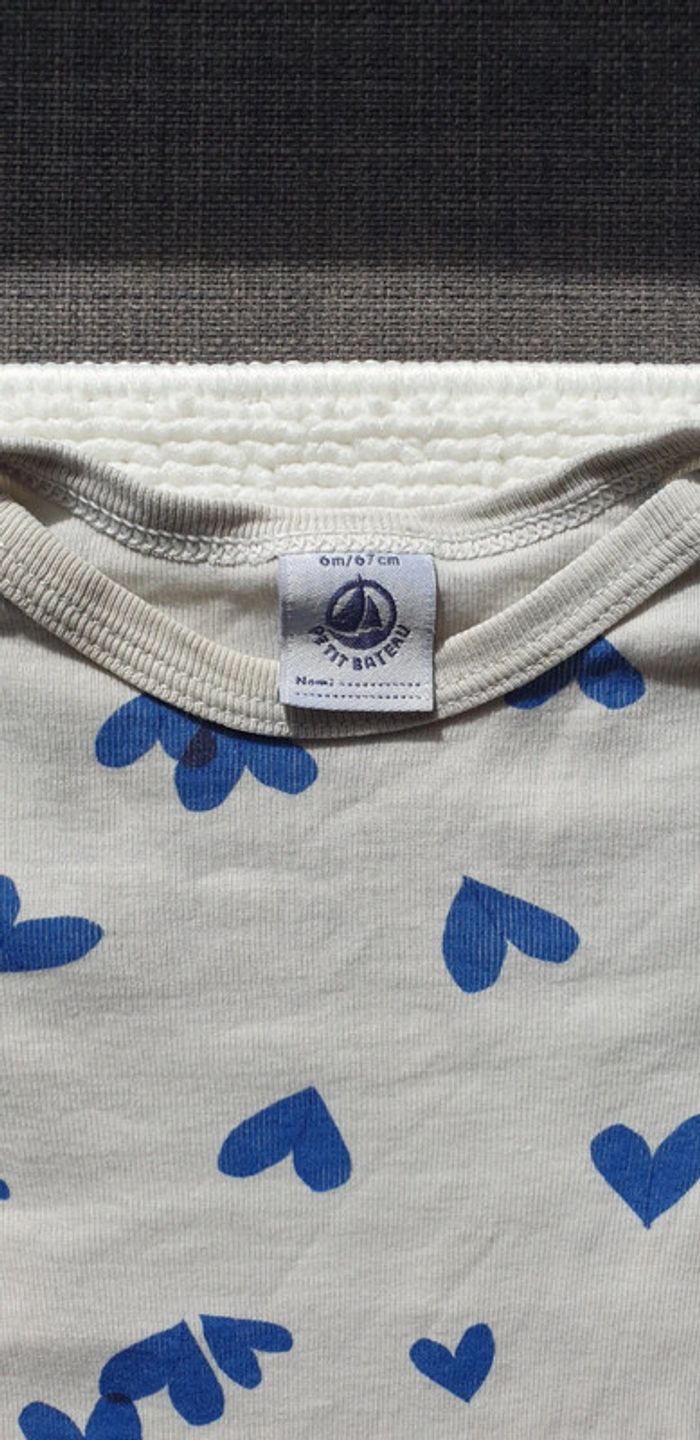 Lot bodys petit bateau 6 mois - photo numéro 8
