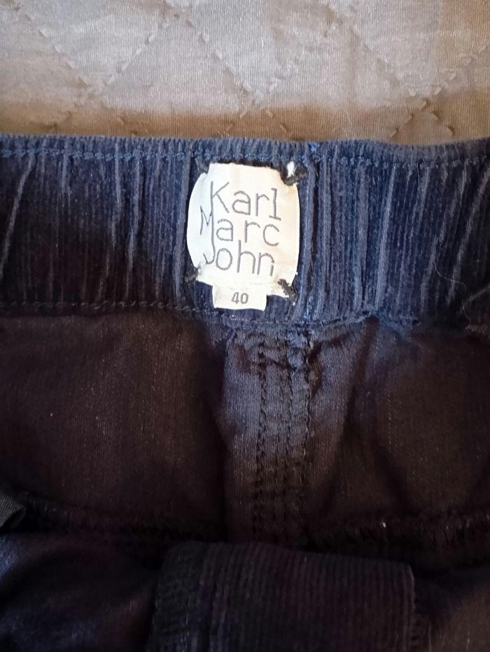 Jupe velours taille 40 - photo numéro 2
