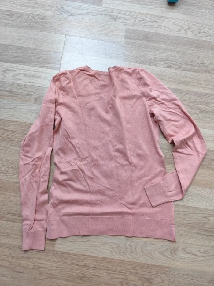 Pull col V orangé saumon - photo numéro 5