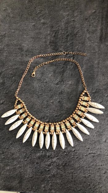 Collier