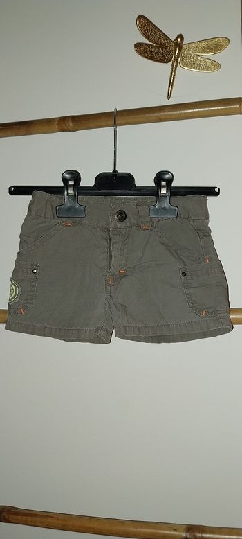 Short cargo Orchestra excellent état 2 ans