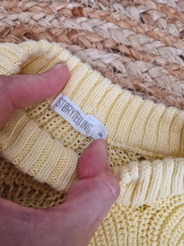 Pull ajouré en maille fantaisie col rond jaune Storytelling 🍓2 ans🍓 - photo numéro 5