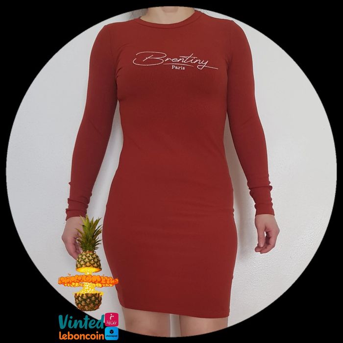Robe couleur Terracota / rouge-orangée