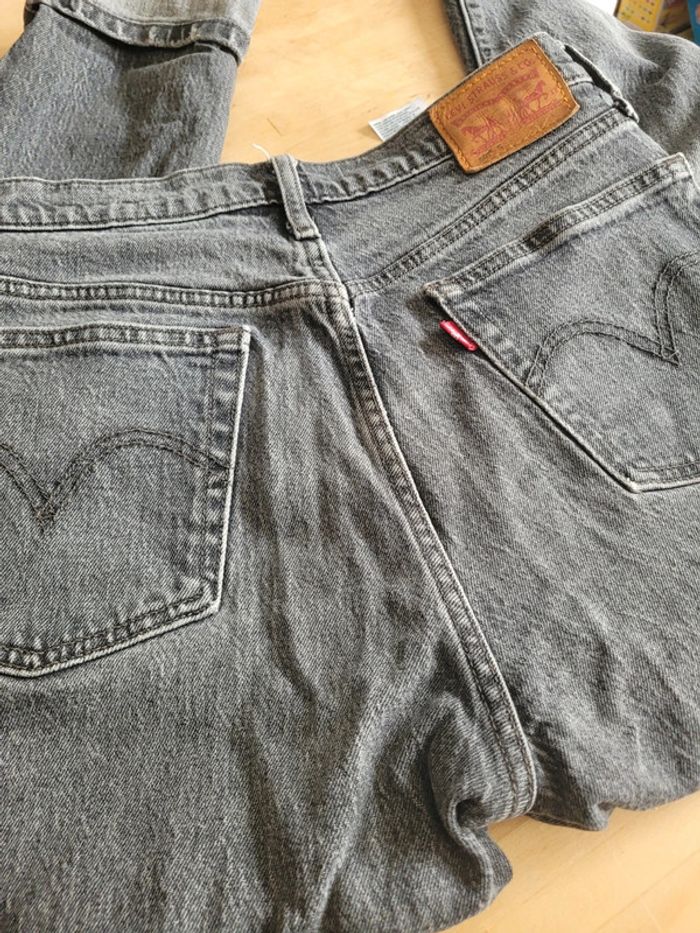 Levis 501 W 27 L 30 - photo numéro 4