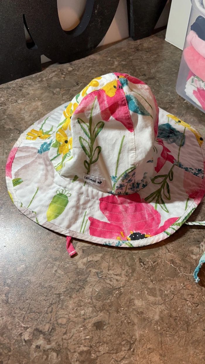 Chapeau catimini taille 49cm