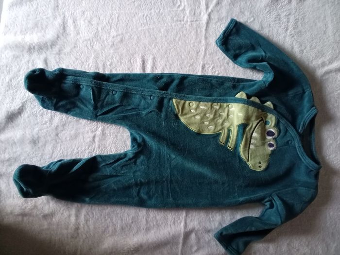 2 pyjamas - photo numéro 3