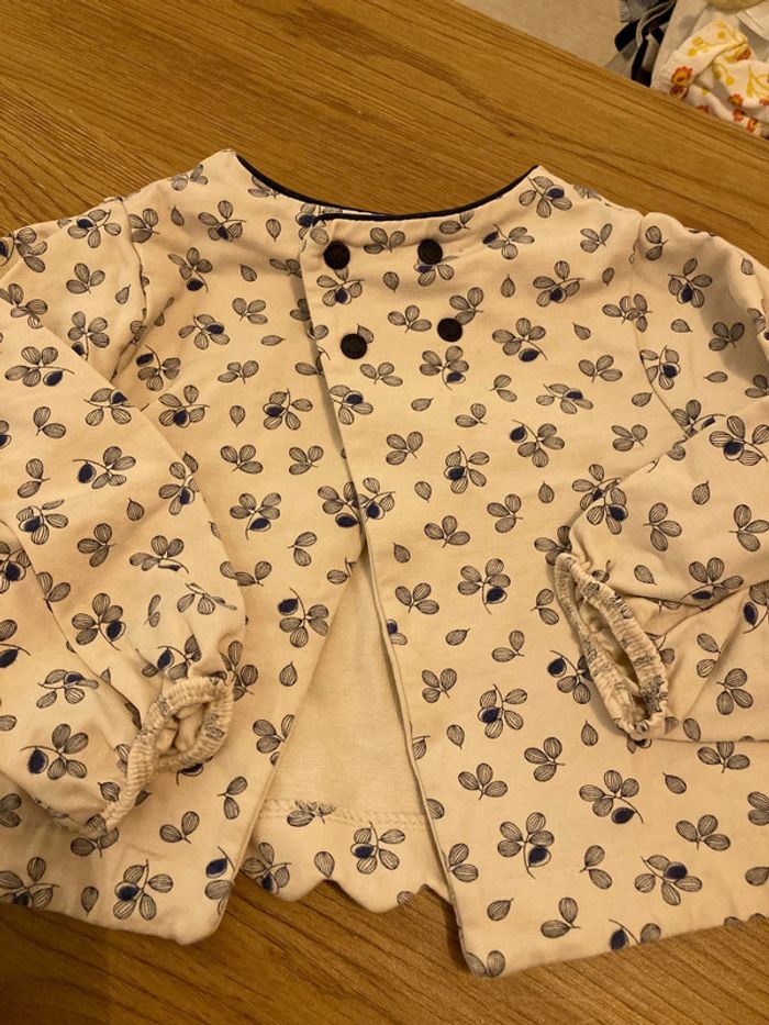 Pull à fleurs - photo numéro 2