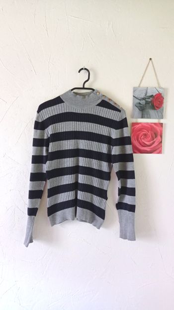 🌸Pull moulant, only our story, taille S 36