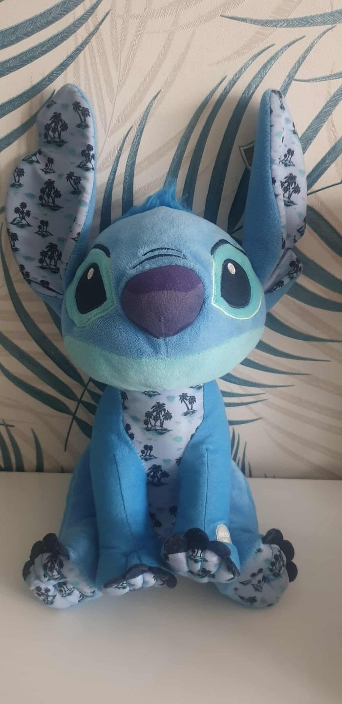 Peluche stitch  100 ans disney