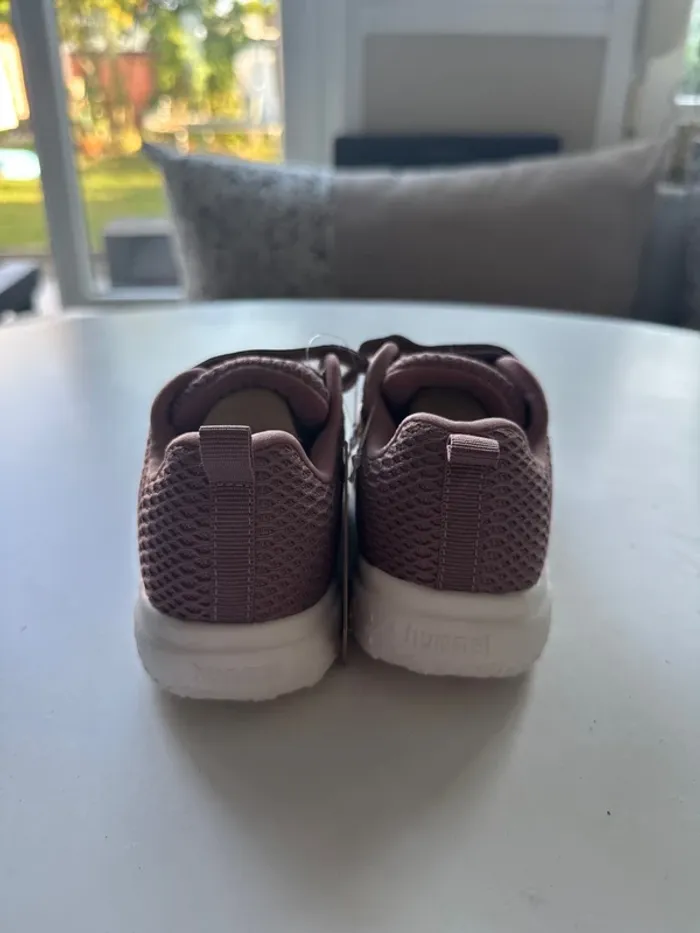 Baskets Hummel mauve et rose – Taille 33 – Neuves étiquette - photo numéro 5