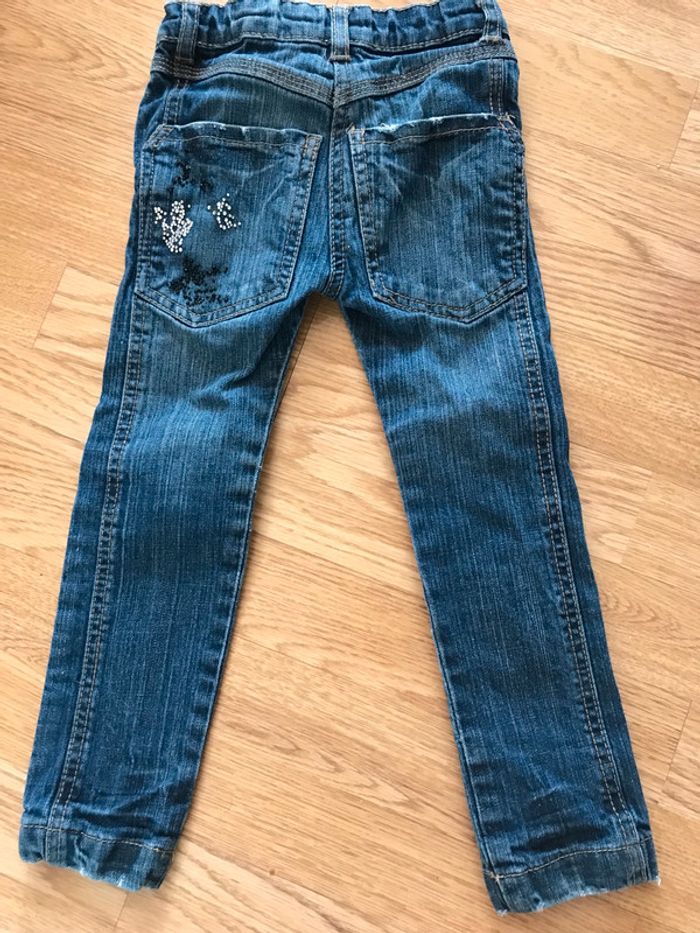 Jean okaidi - photo numéro 2