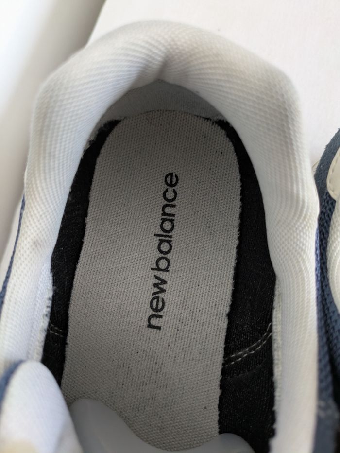 Baskets New Balance taille 44 - photo numéro 7