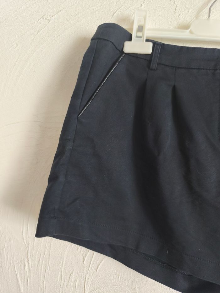 Short noire - photo numéro 2