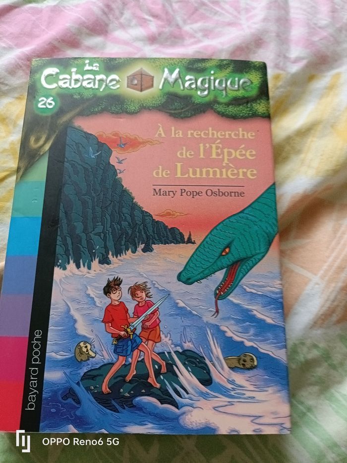 Livre la cabane magique