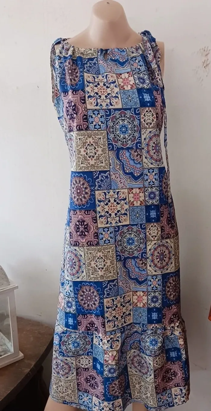 Robe longue taille 38/40 m/l h&john s