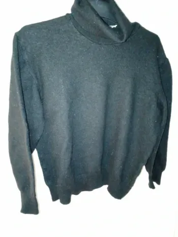 Pull noir taille taille S GranSasso