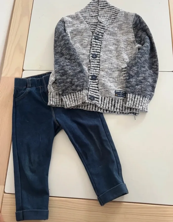 Ensemble bébé 18 mois – Très bon état - photo numéro 4