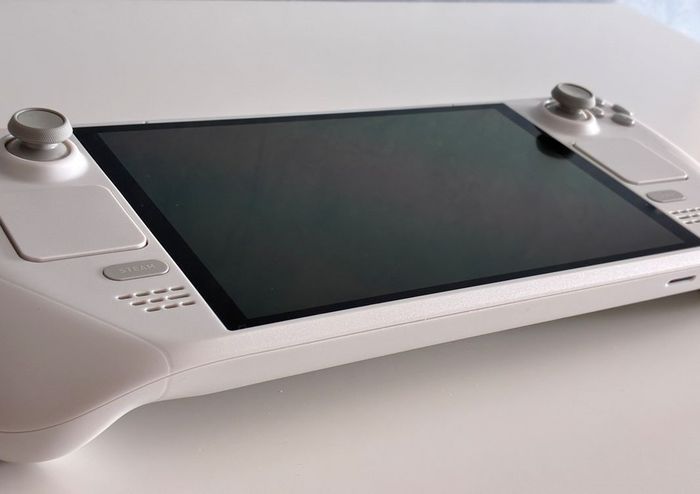 Steam Deck OLED - 1to - Limited Edition Blanc Version 2024 - photo numéro 10