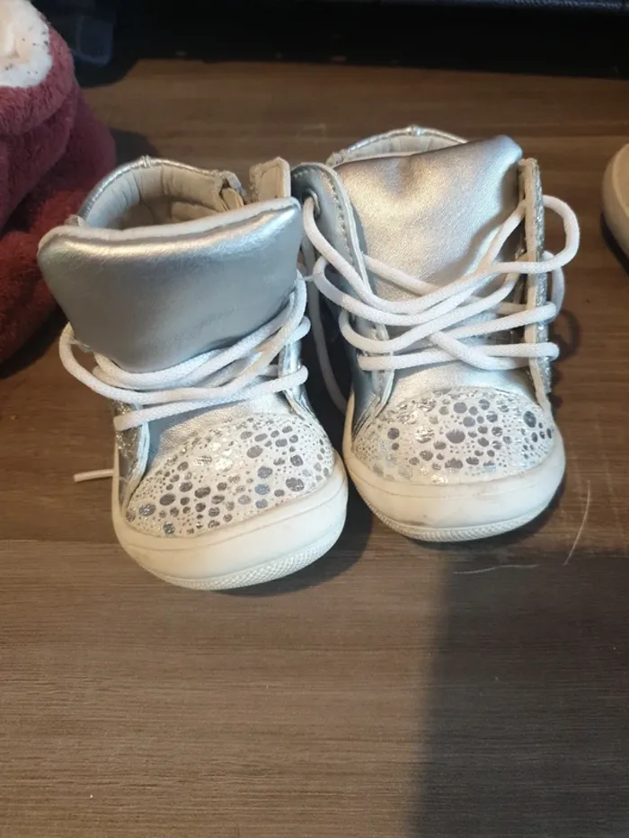 Chaussures t18