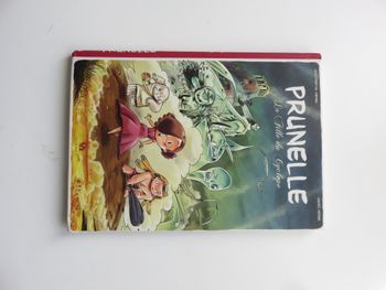 BD 8 ans (mythologie) one shot : Prunelle La fille du cyclope