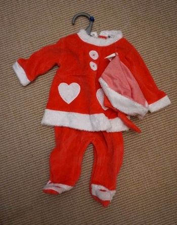 Tenue pere noel 3 mois