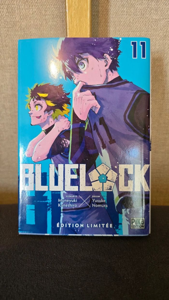 lot manga blue lock avec ticket d'or nagi - photo numéro 4