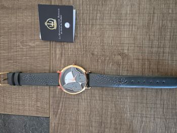 montre "papillon" Maty