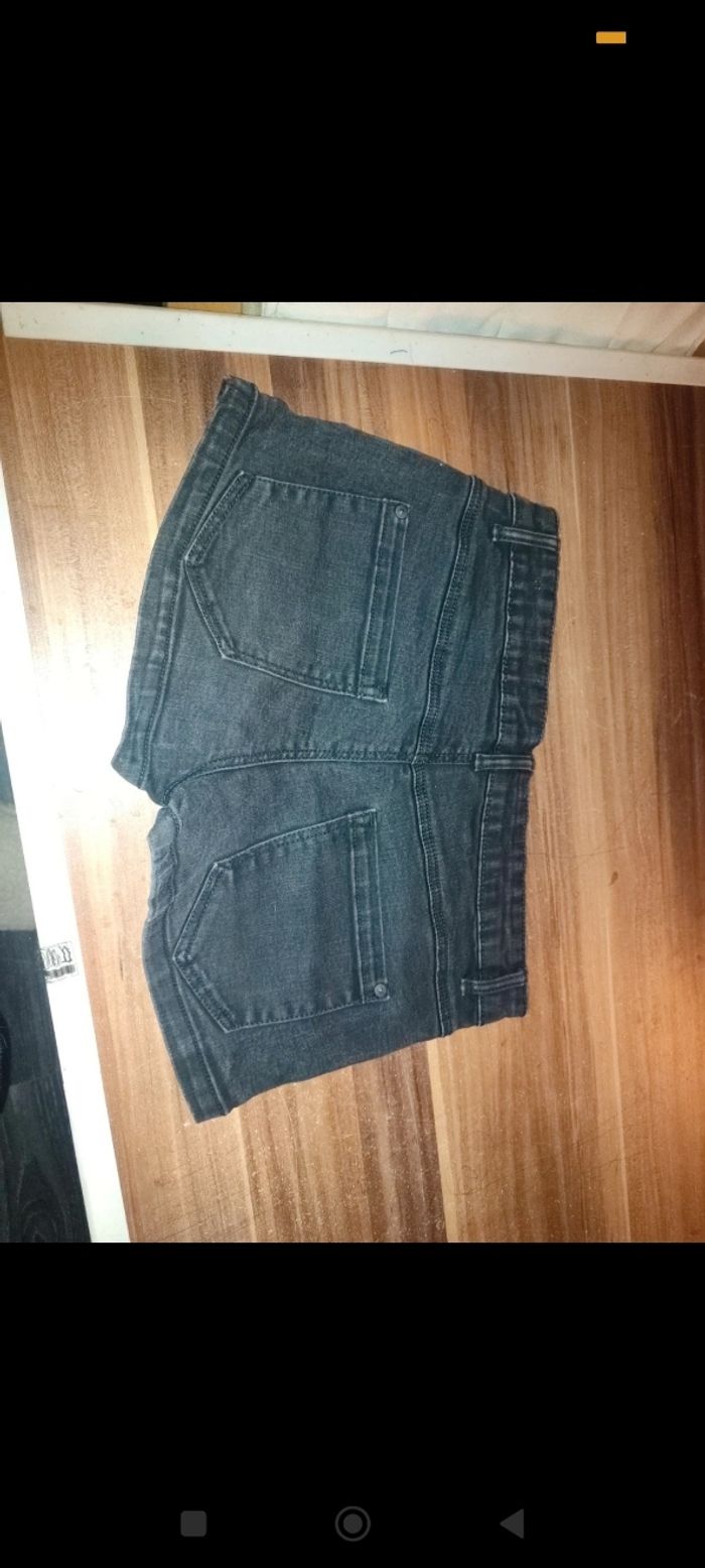 Short femme - photo numéro 2