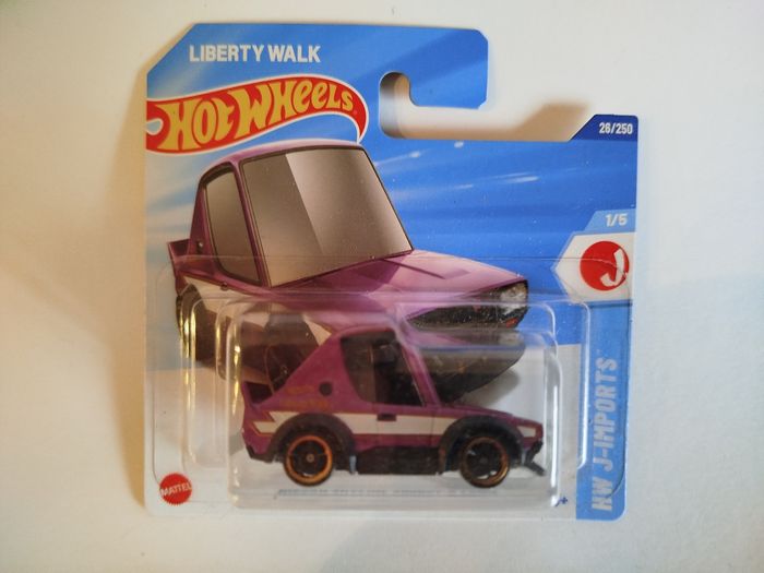 Hot Wheels Nissan Skyline 2000GT-R LBWK Tooned 2025