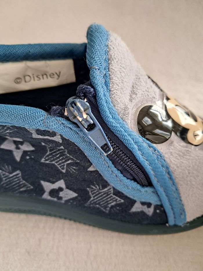 Chausson Mickey pointure 20 - photo numéro 8