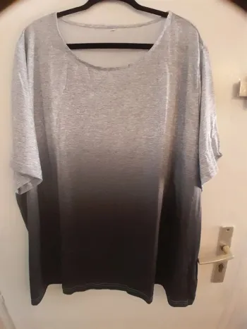 Haut tout en couleurs dégradé, gris, noir taille 7XL