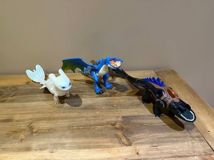 Playmobil dragon, furie, Krokmou et tempête - photo numéro 1