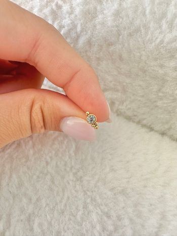 Piercing strass et boules, doré
