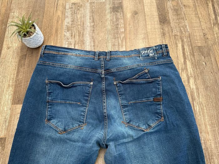 - Jeans Shilton [N] - Taille 52 - Très bon état - photo numéro 2