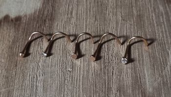 Lot ou unité piercing nez doré