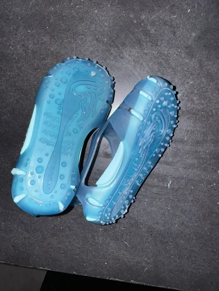 Chaussure de plage / chaussure d’eau - photo numéro 3