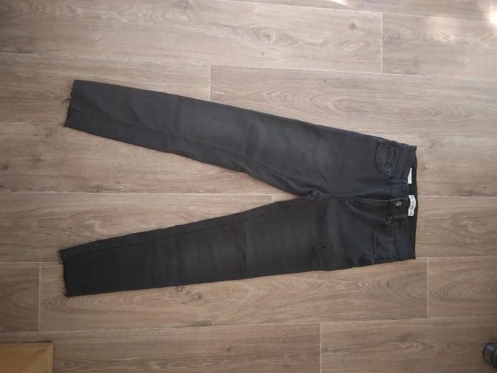 🌸-50% sur les lots jusqu'à demain🌸Jean noi Skinny neuf🌸 - photo numéro 2