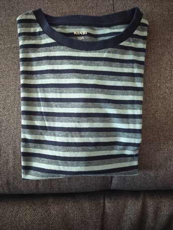 T shirt rayé taille 10 ans 