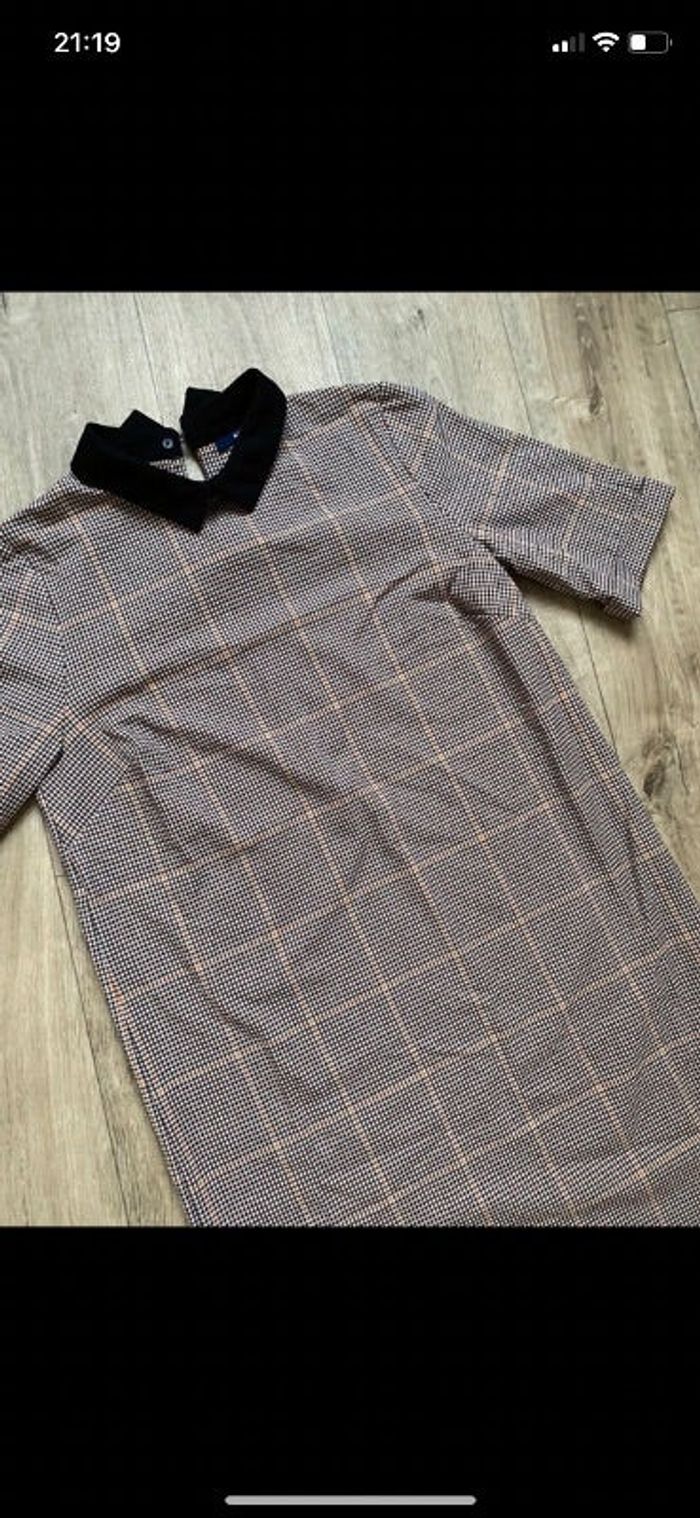 Robe à carreaux