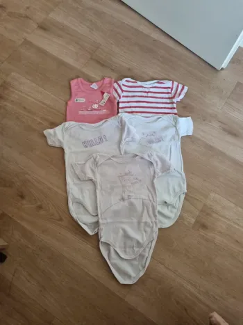 Lot bodies 3 ans