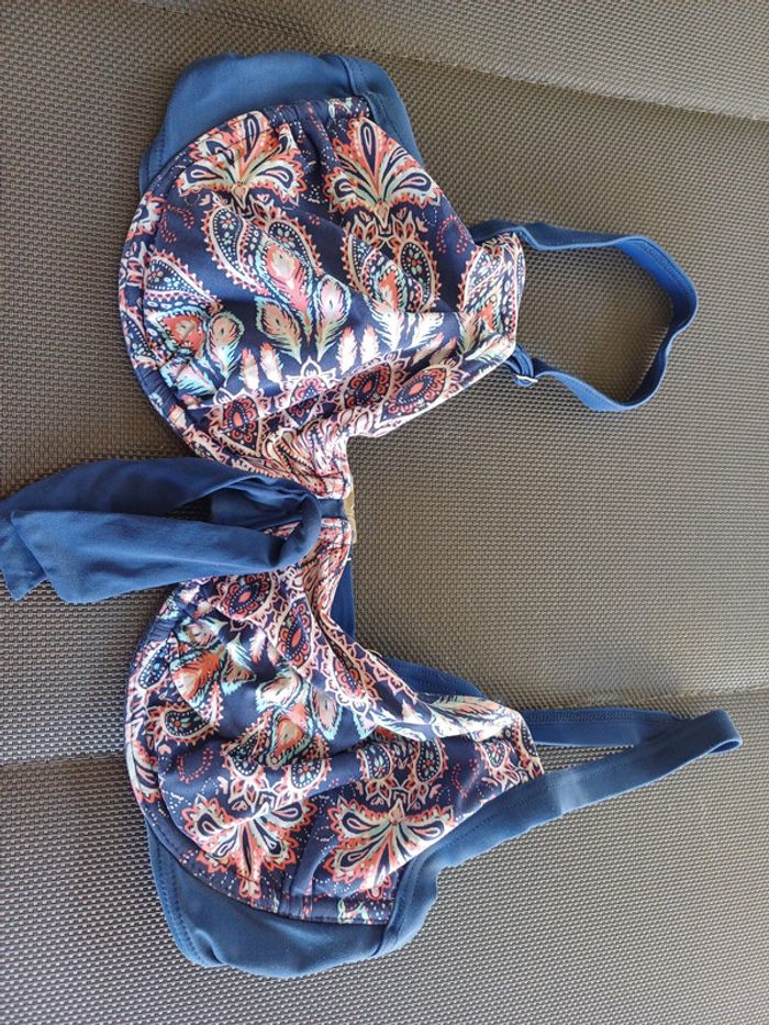 Maillot de bain Rouge Gorge 2 pièces taille 42 - photo numéro 2