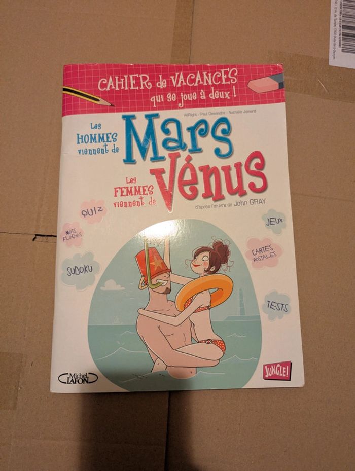 Cahier de vacances qui se joue à deux ! Les hommes viennent de mars et les femmes de vénus