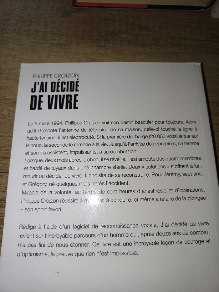 J'ai décidé de vivre par Philippe Croizon - photo numéro 2